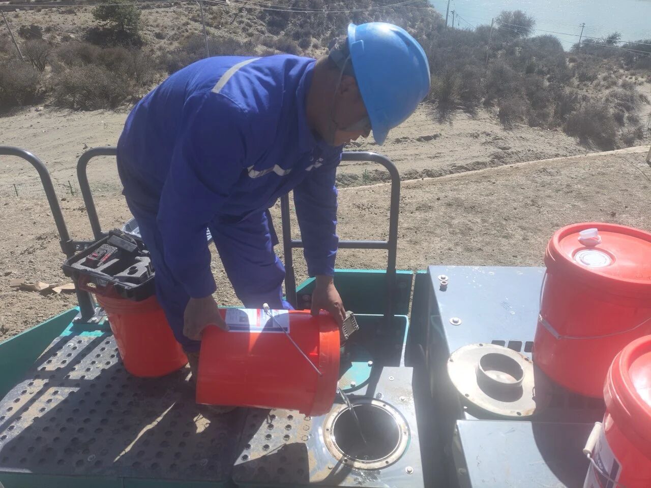 在离天最近的地方，有一群山河“铁军”